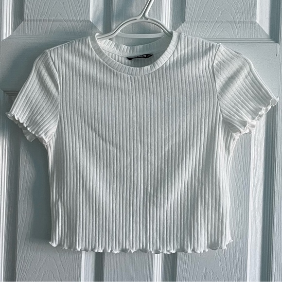 Shein Ribbed Crop Top - Picture 1 of 5